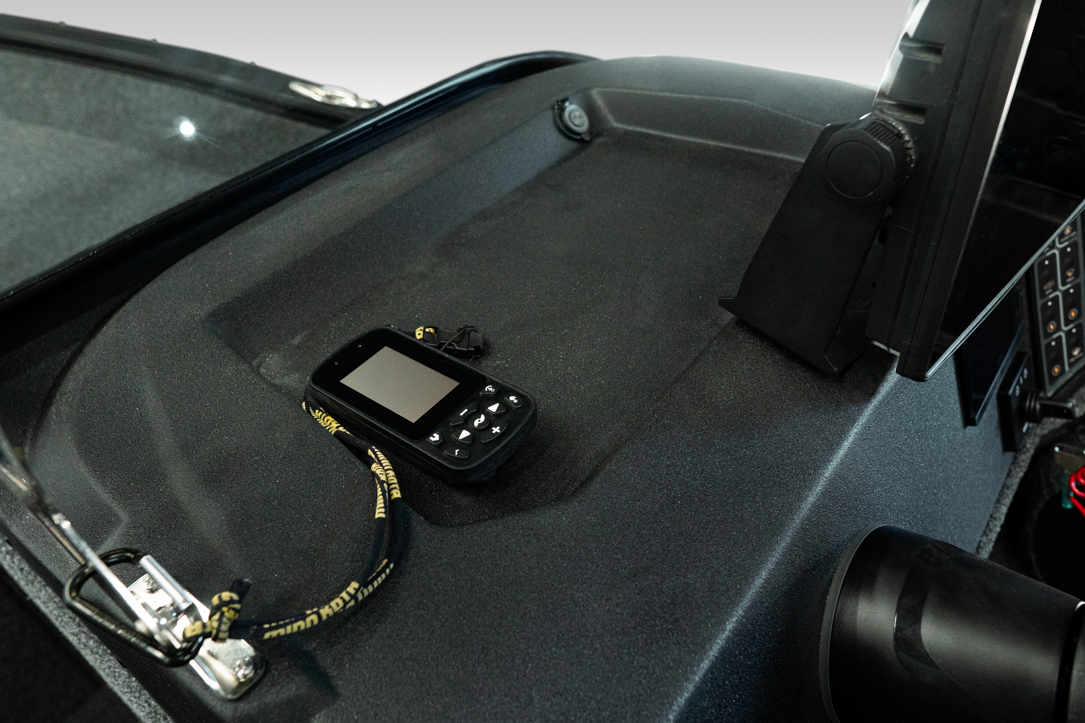 595 FishPro DC - Photo 13