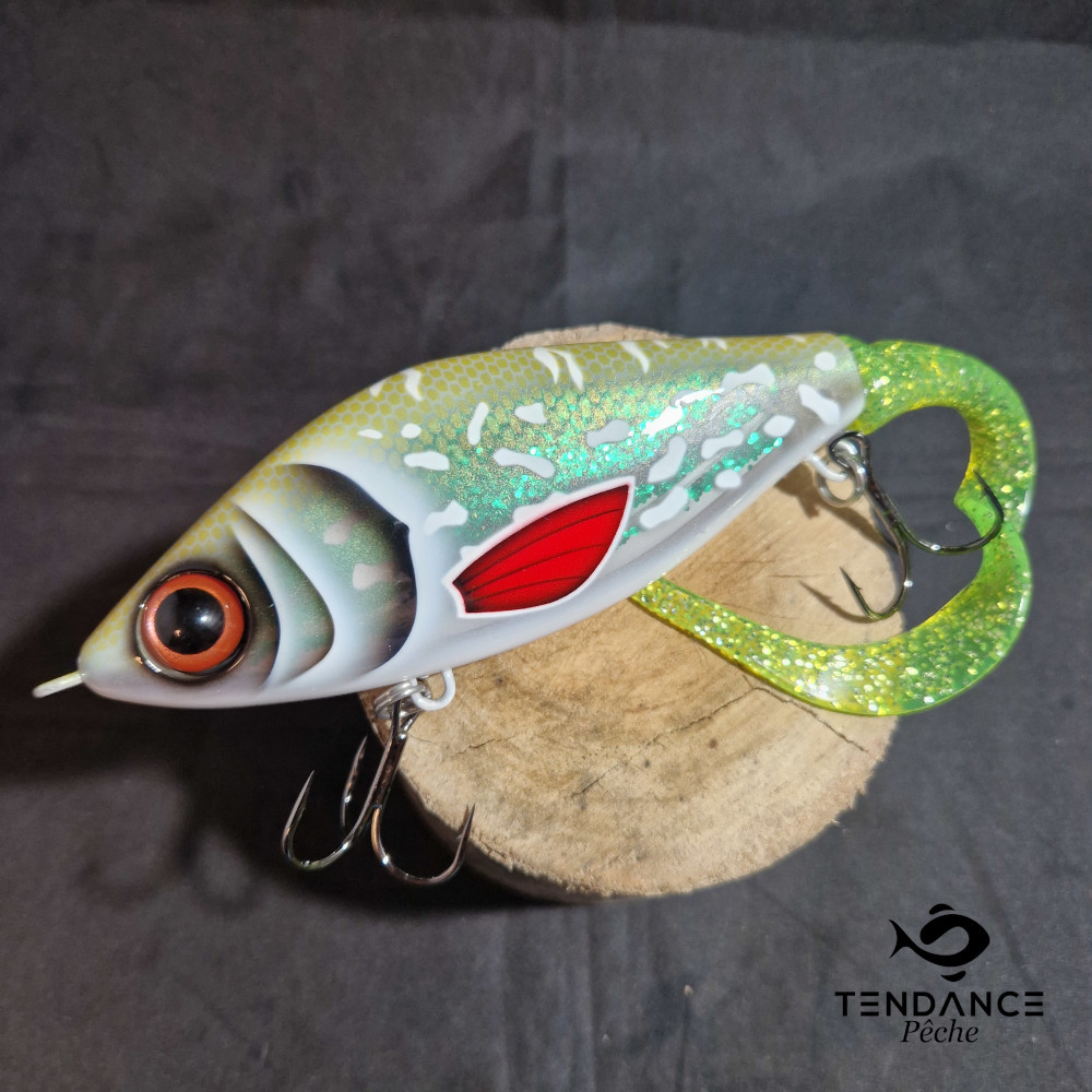 Guppie 120Gr 13.5Cm - Strike Pro - 02